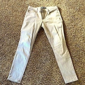 Womens Express Legging Jeans